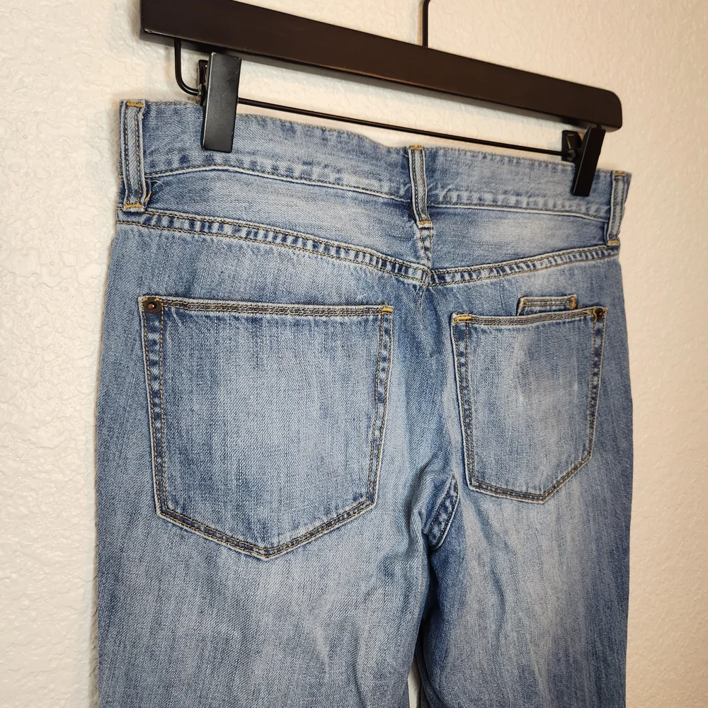 J.Crew distressed girlfriend or ankle straight leg jeans A1013 size 25